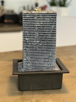 Preview: Fountain Tower Wasserbrunnen – stilvoller LED-Zimmerbrunnen für Ruhe & Ambiente